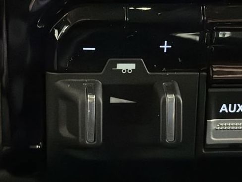 Used 2019 RAM 2500 Laramie AWD/4WD image 35