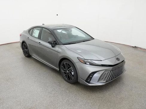 New 2026 Toyota Camry XSE FWD image 13
