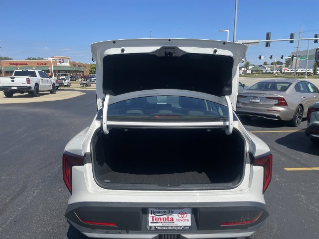 Used 2025 Kia K4 FWD image 33