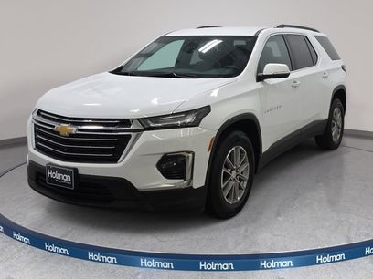 Used 2023 Chevrolet Traverse LT w/ Rear Camera Mirror Package