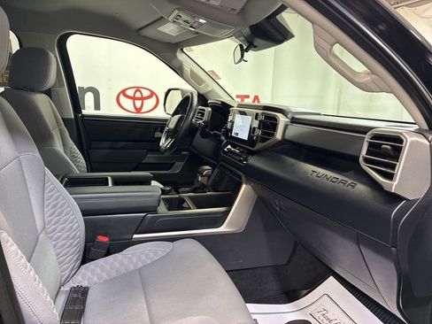 Used 2024 Toyota Tundra SR5 AWD/4WD image 11