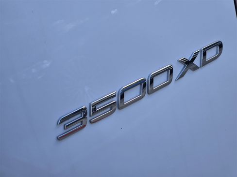 Used 2024 Mercedes-Benz Sprinter 3500 image 12