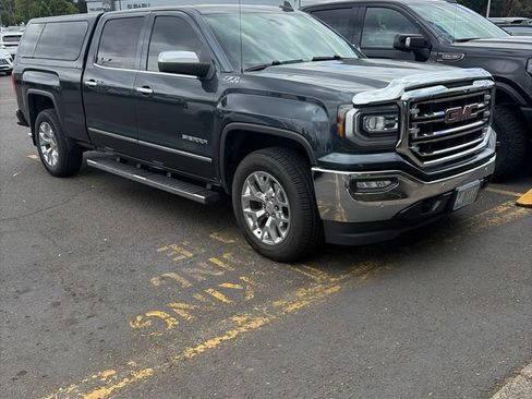 Used 2018 GMC Sierra 1500 SLT AWD/4WD image 2