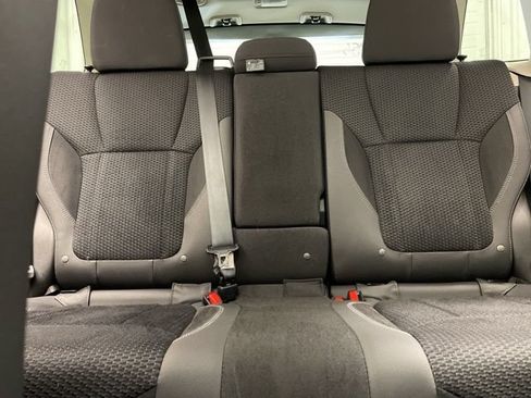 Used 2023 Subaru Forester Premium AWD/4WD image 17