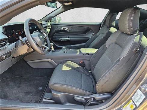 New 2025 Ford Mustang GT image 4