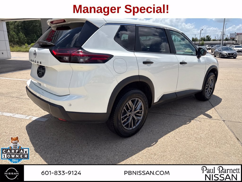 Used 2025 Nissan Rogue S FWD image 7