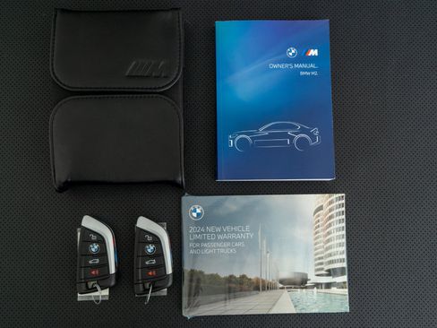 Used 2024 BMW M2 image 21