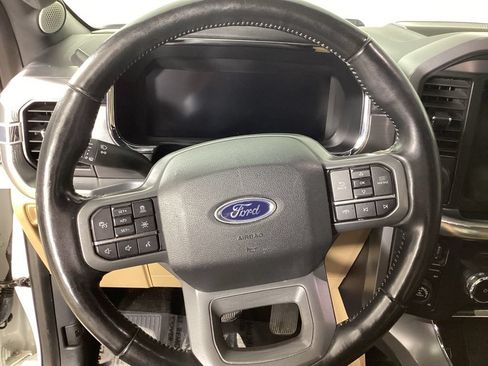 Used 2022 Ford F150 Lariat w/ Equipment Group 502A High AWD/4WD image 13