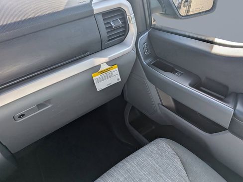 Used 2023 Ford F150 XLT image 18