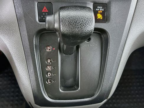 Used 2021 Nissan NV200 S FWD image 18