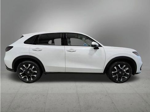 New 2026 Honda HR-V EX-L image 7