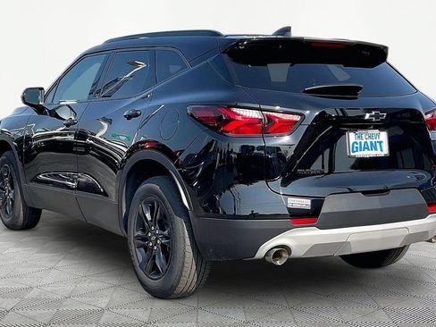Used 2021 Chevrolet Blazer LT w/ Midnight/Sport Edition FWD image 4