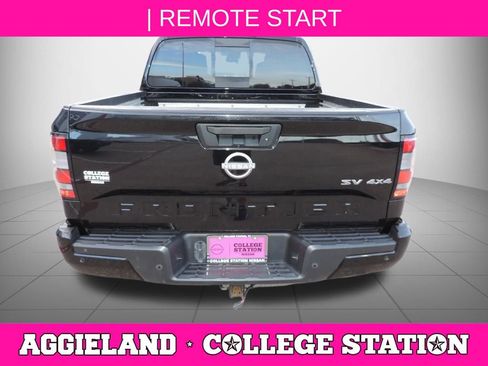 Certified 2024 Nissan Frontier SV w/ SV Convenience Package image 5