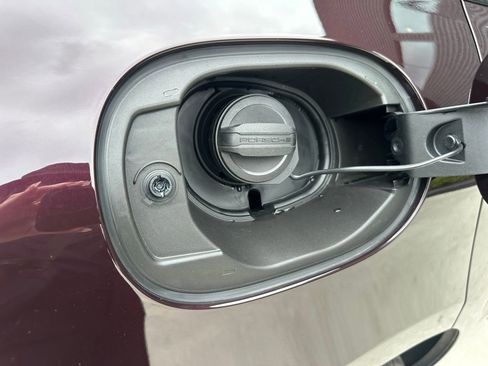 Certified 2026 Porsche Macan S image 41