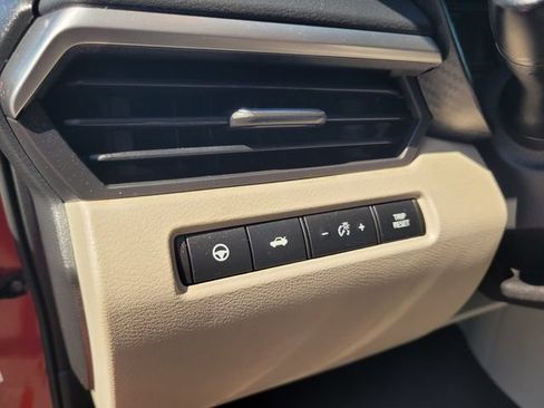Certified 2021 Nissan Altima 2.5 SV w/ SV Premium Package FWD image 19