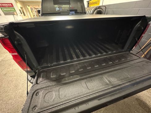 Used 2025 Chevrolet Silverado 2500 LT w/ Trail Boss Package image 8