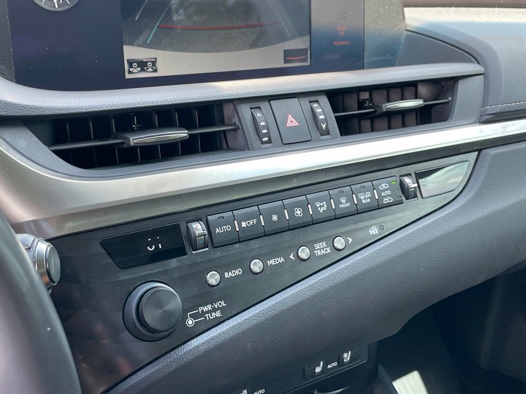 Used 2020 Lexus ES 350 w/ Premium Package FWD image 19