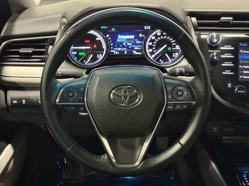 Used 2019 Toyota Camry XLE FWD image 26