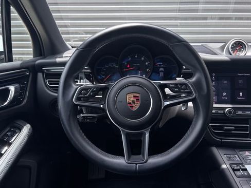 Certified 2020 Porsche Macan AWD/4WD image 14