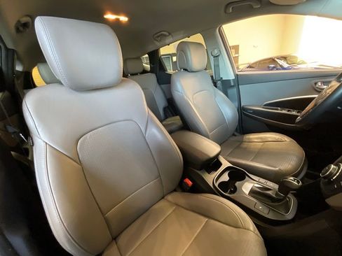 Used 2016 Hyundai Santa Fe Sport w/ Option Group 03 FWD image 19