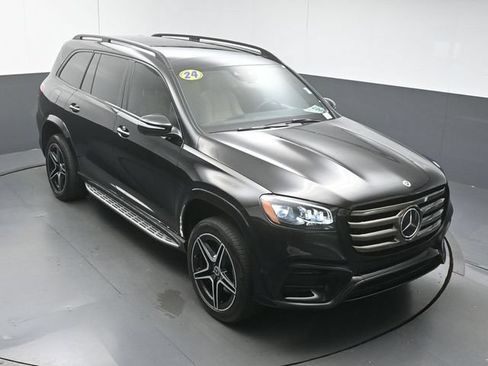 Used 2024 Mercedes-Benz GLS 450 4MATIC image 45
