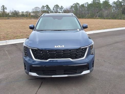 Used 2025 Kia Sorento S w/ Panoramic Sunroof Package image 12