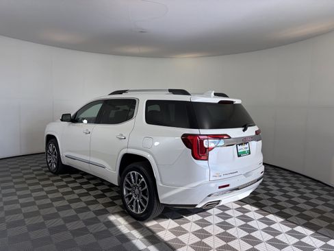 Used 2022 GMC Acadia Denali w/ Denali Ultimate Package AWD/4WD image 8