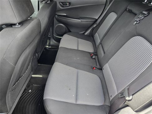 Used 2021 Hyundai Kona SE w/ Cargo Package FWD image 27
