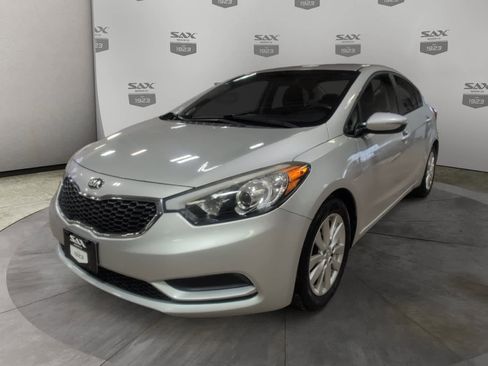Used 2016 Kia Forte LX w/ LX Popular Plus Package image 7