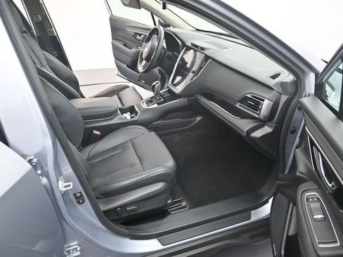 Used 2024 Subaru Outback Limited AWD/4WD image 19
