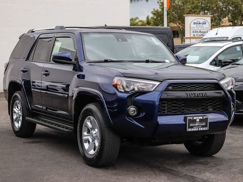 Used 2020 Toyota 4Runner SR5 w/ Wilderness Package AWD/4WD image 3