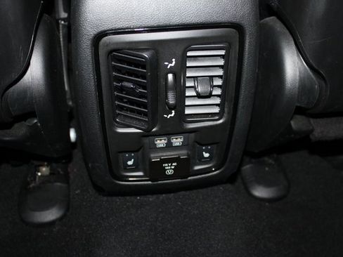 Used 2024 Dodge Durango GT image 14