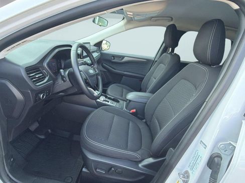 Used 2024 Ford Escape Active AWD/4WD image 5