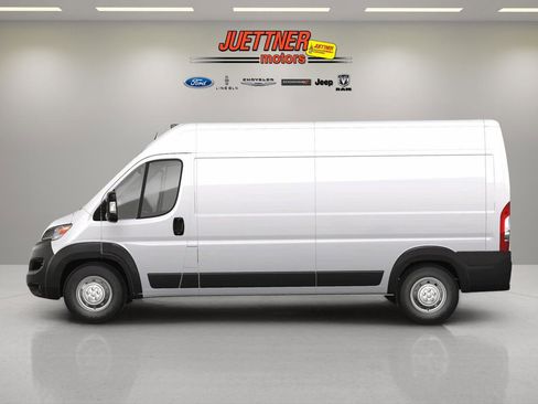 New 2025 RAM ProMaster 2500 w/ Convenience Group image 4