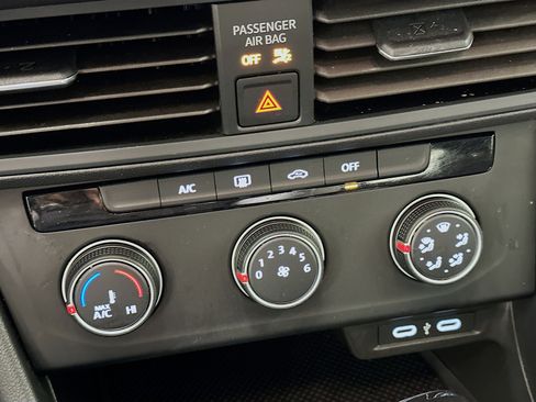 Used 2024 Volkswagen Jetta S image 23