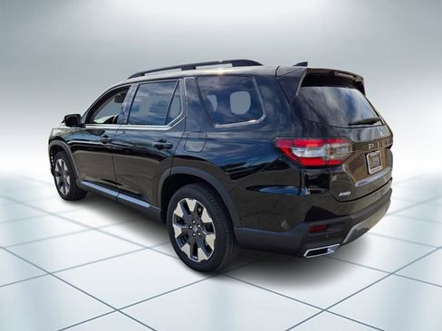 New 2026 Honda Pilot Elite image 3