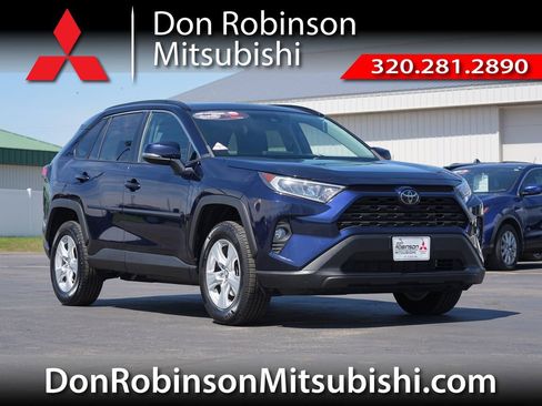 Used 2019 Toyota RAV4 XLE w/ Convenience Package AWD/4WD image 1