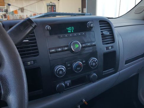 Used 2013 Chevrolet Silverado 2500 W/T image 13