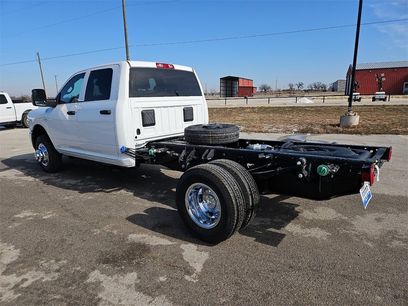New 2026 RAM 3500 Tradesman w/ Chrome Appearance Group A