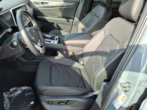 New 2026 Volkswagen Atlas Cross Sport SE image 9