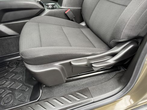 Used 2024 GMC Canyon Elevation w/ Trailering Package image 14