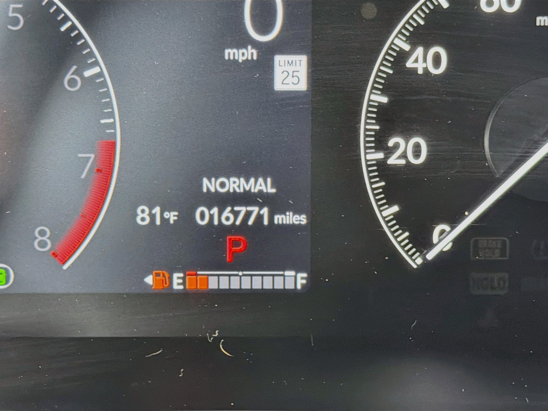Used 2024 Honda HR-V LX image 36
