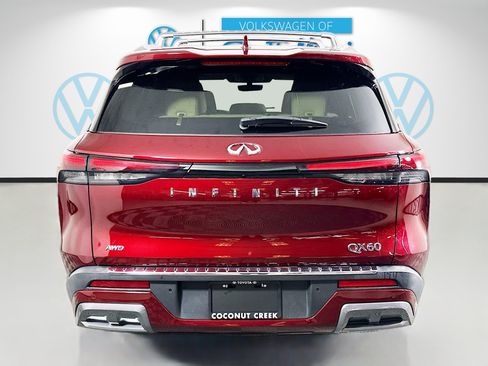 Used 2024 INFINITI QX60 Sensory w/ Cargo Package AWD/4WD image 4