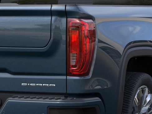New 2026 GMC Sierra 1500 Denali w/ Denali Reserve Package AWD/4WD image 25
