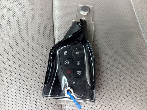 Used 2022 GMC Yukon SLT w/ SLT Premium Package image 39