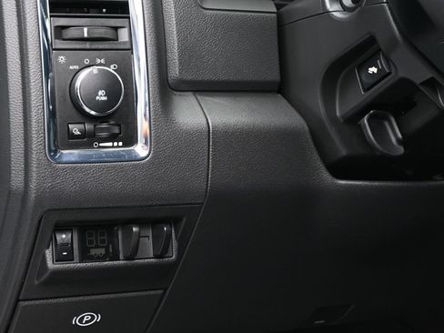 Used 2012 RAM 1500 Limited RWD image 23