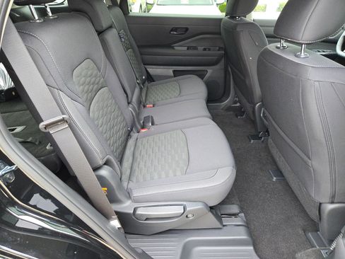 New 2026 Nissan Pathfinder SV FWD image 19