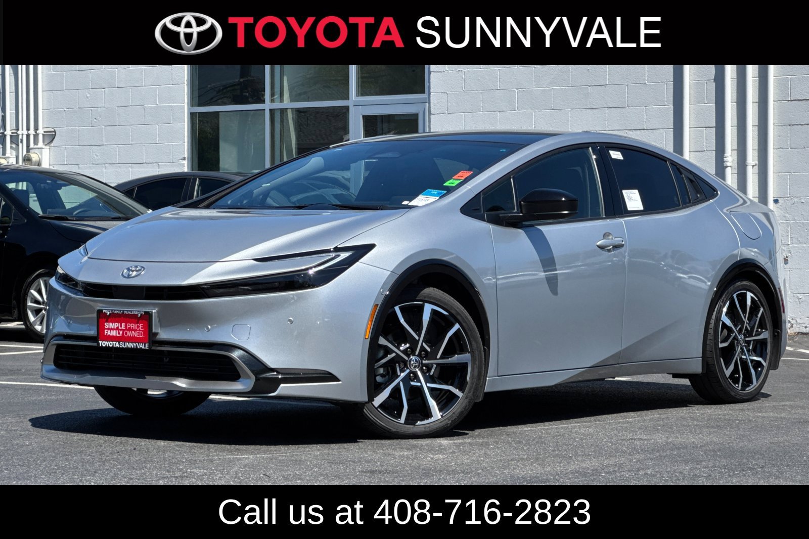 Used 2026 Toyota Prius Plug-In Hybrid w/ Limited Premium Package FWD image 1