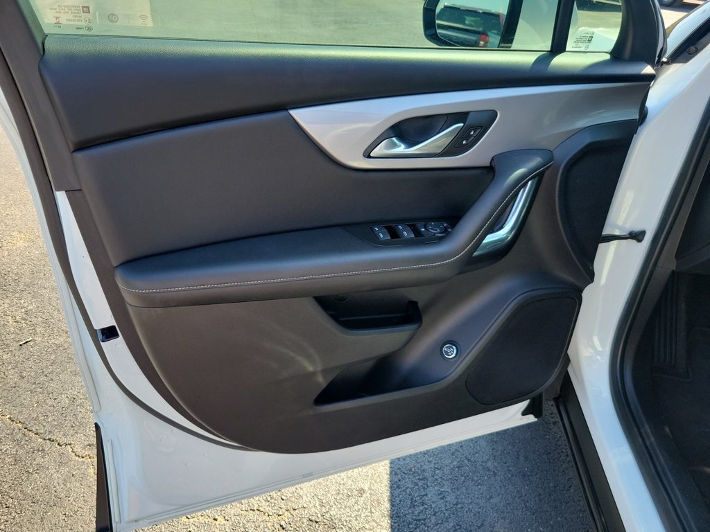 Certified 2024 Chevrolet Blazer LT FWD image 21
