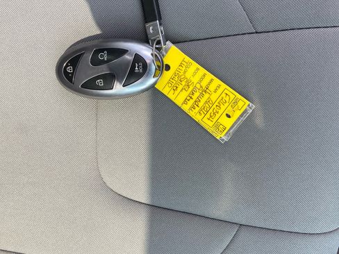 Used 2026 Hyundai Elantra SEL Sport Premium FWD image 34